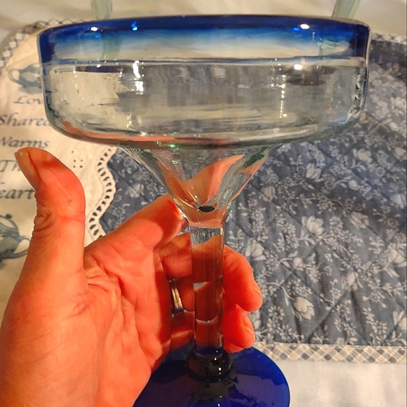 3 Vintage Beautiful BLUE GLASS MARGARITA GLASSES!! 🤩 - Picture 2 of 6